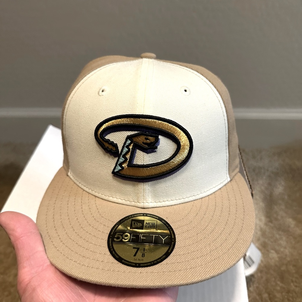 Arizona Diamondback Ball Cap Size 7 1/8